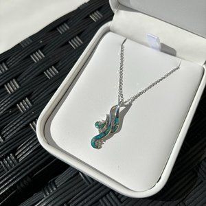 Na Hoku 14K White Gold Waterfall Pendant Necklace